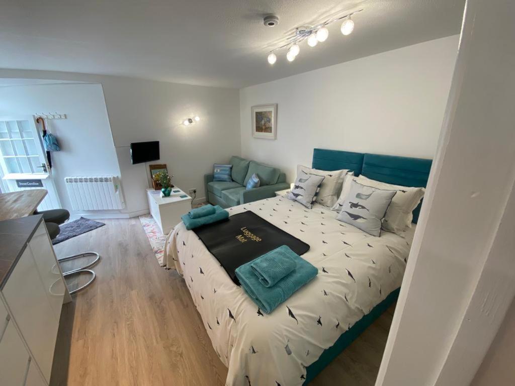 Sweet Caroline - Luxury Studio Stone'S Throw From Mousehole Harbour Экстерьер фото